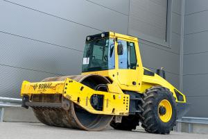 BOMAG BW 213 DH-4i